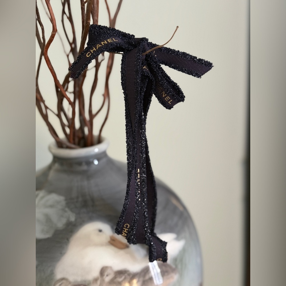 Chanel Ribbon - Picture 3 of 5